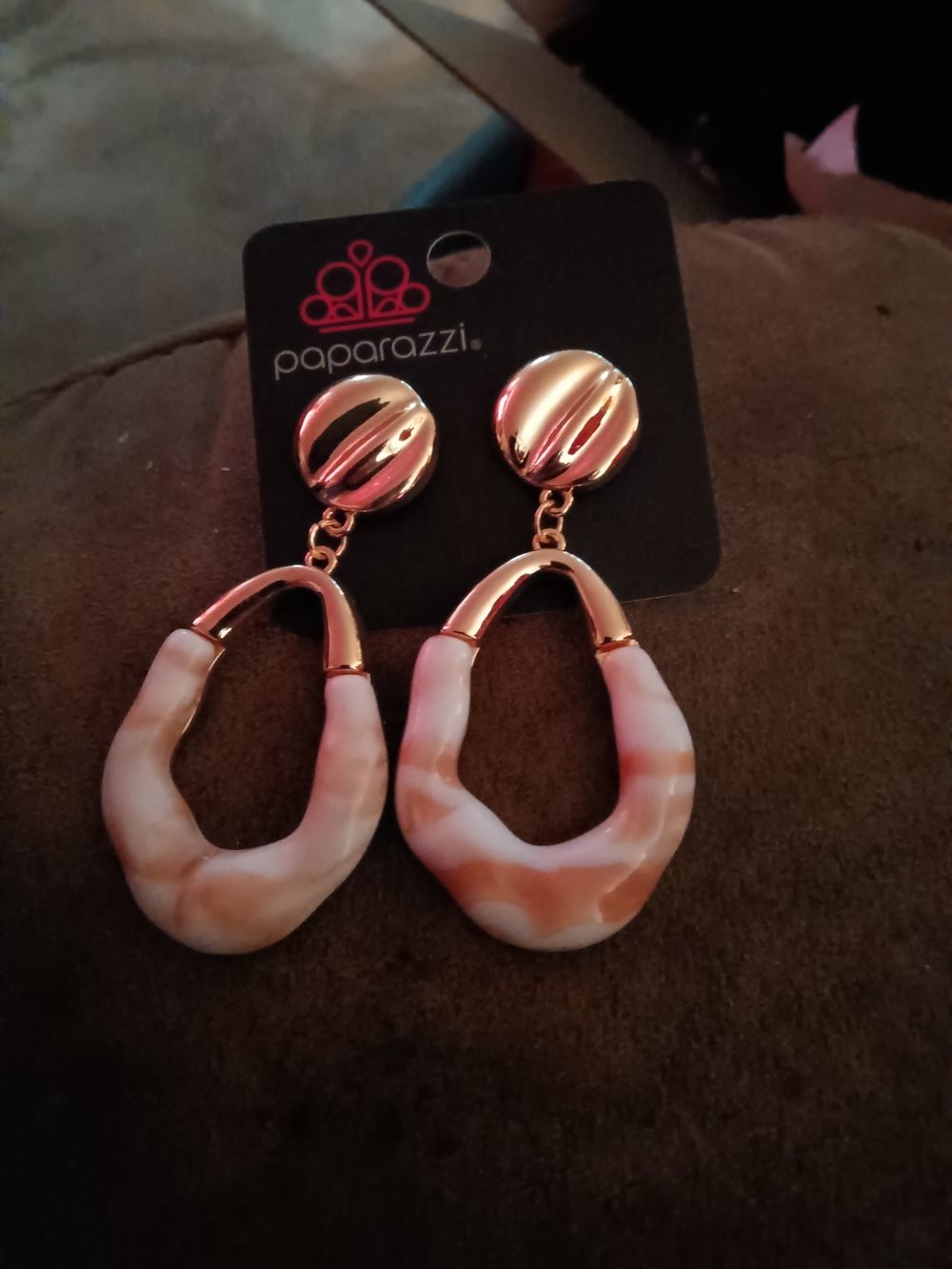 paparazzi Pink Swirl Hoop Drop Earrings with Gold Tone
